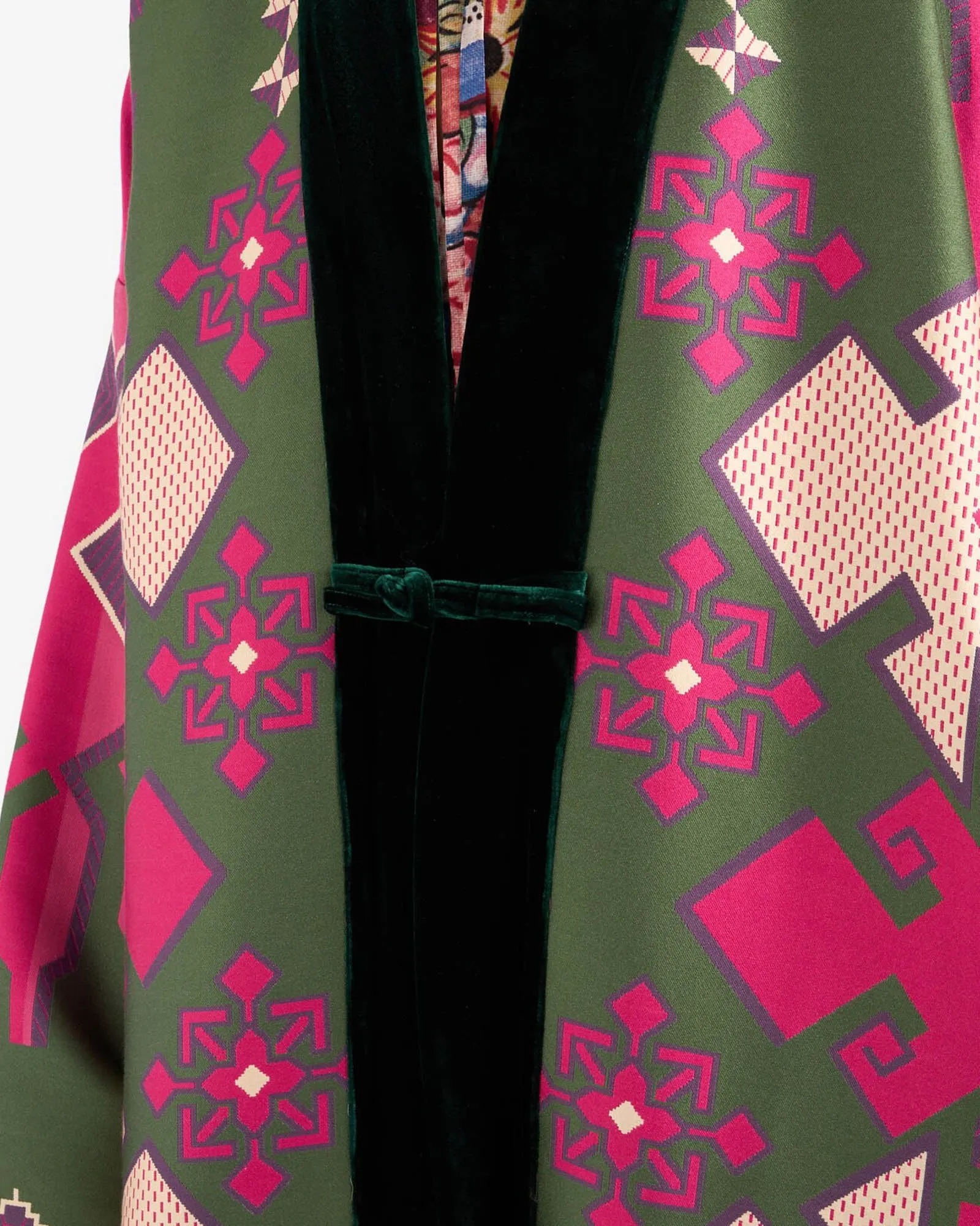 Kilim Kimono sold by TNT Fashion product image thumbnail 4