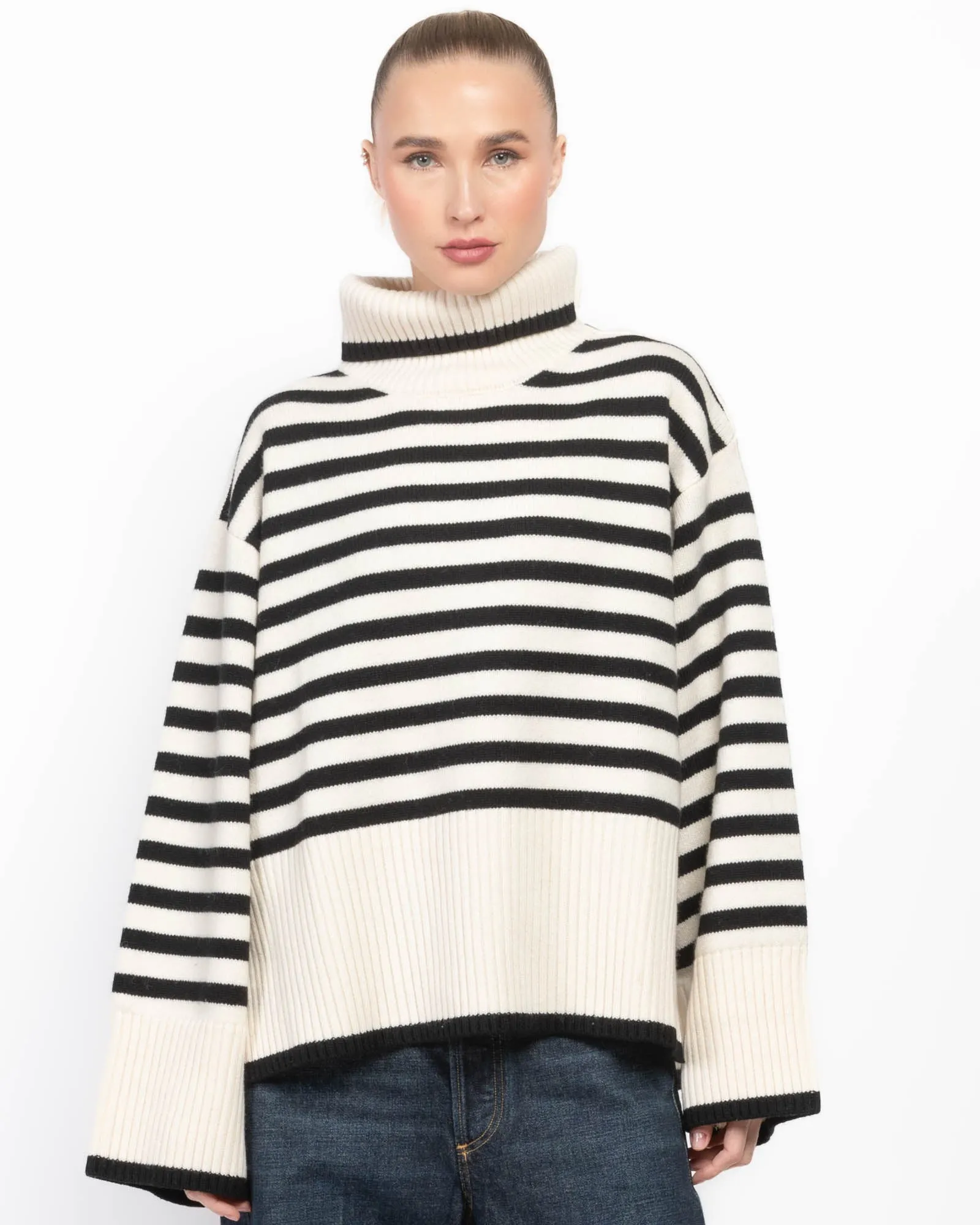 Zemma Pullover sold by TNT Fashion