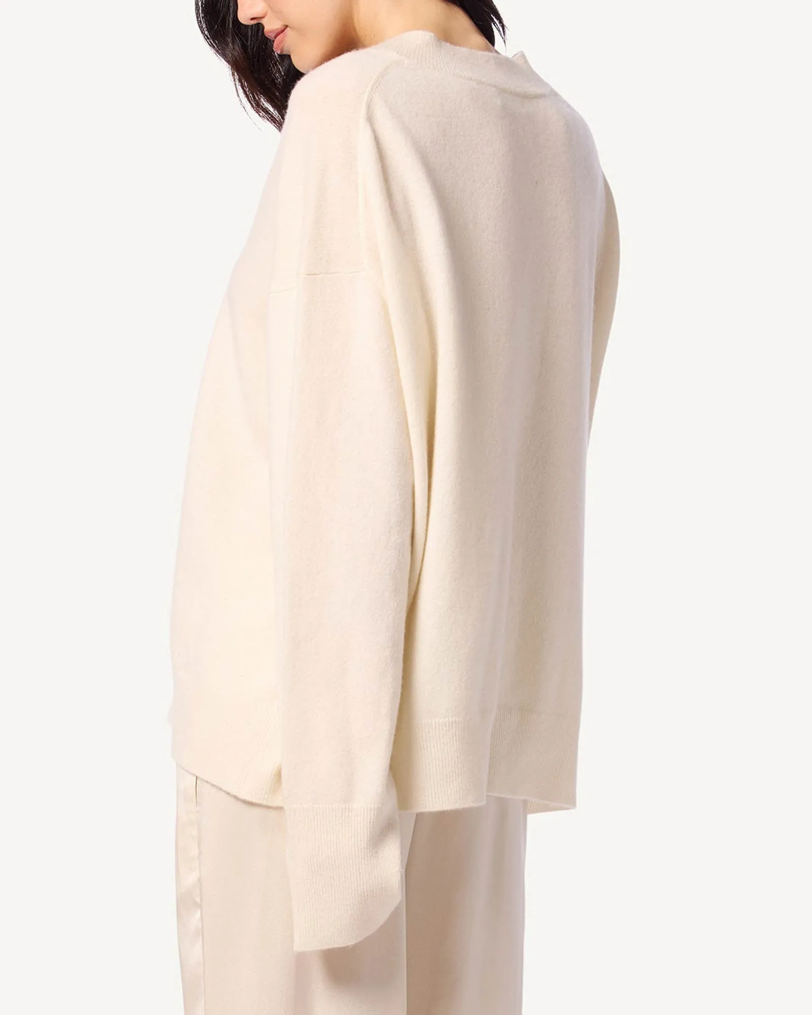 Nylah Boyfriend V-Neck sold by TNT Fashion product image thumbnail 3