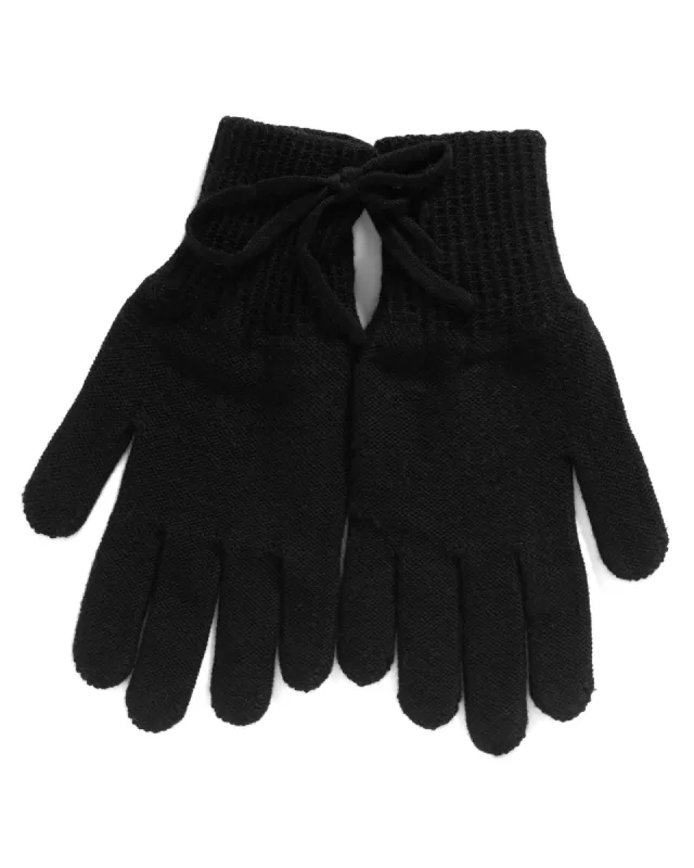 Gloves sold by TNT Fashion