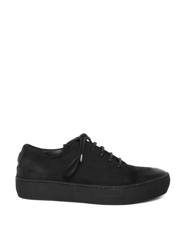Shoes sold by TNT Fashion