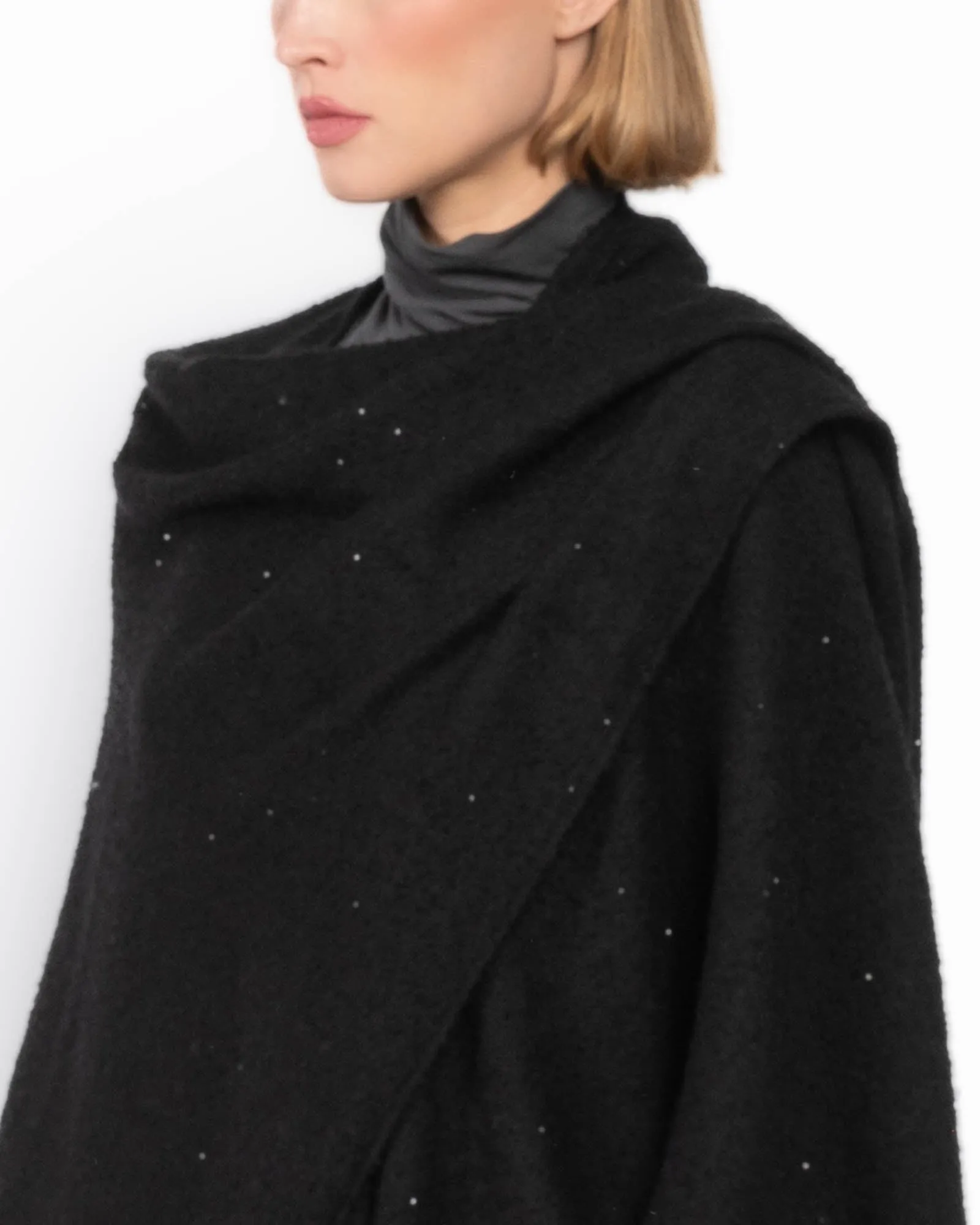 Cape sold by TNT Fashion product image thumbnail 4