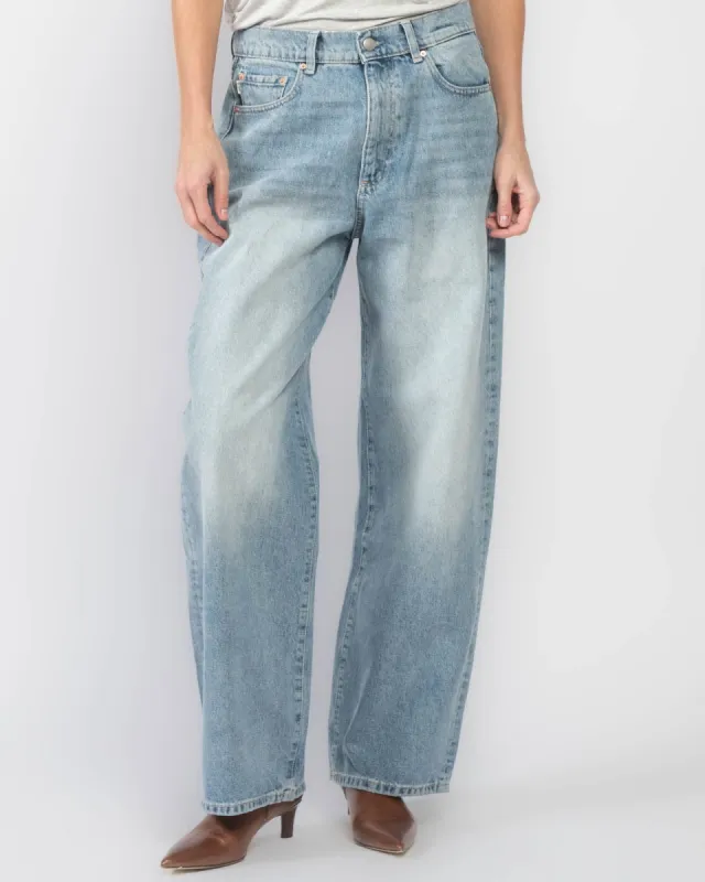 Taylor Barrel Jeans sold by TNT Fashion