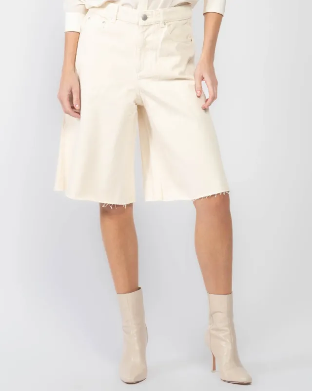 Lucila Shorts sold by TNT Fashion