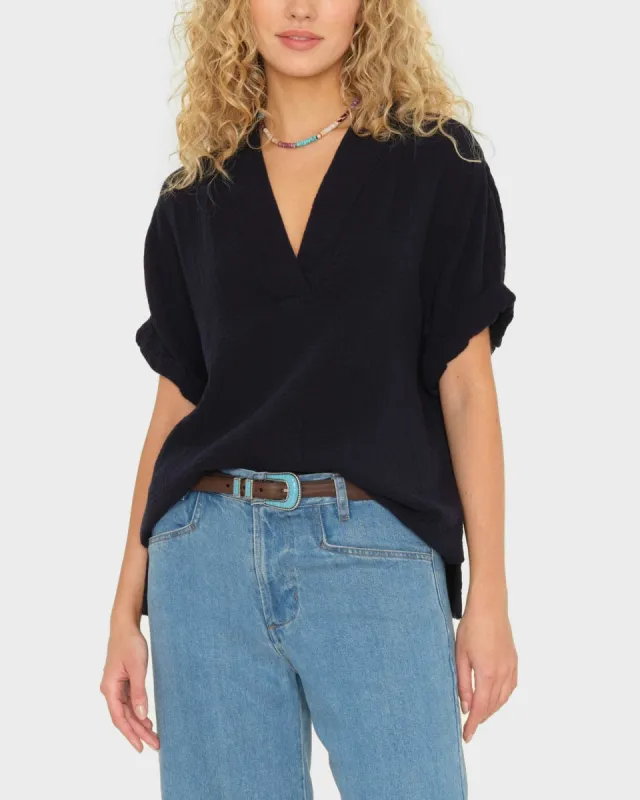 Avery Top sold by TNT Fashion