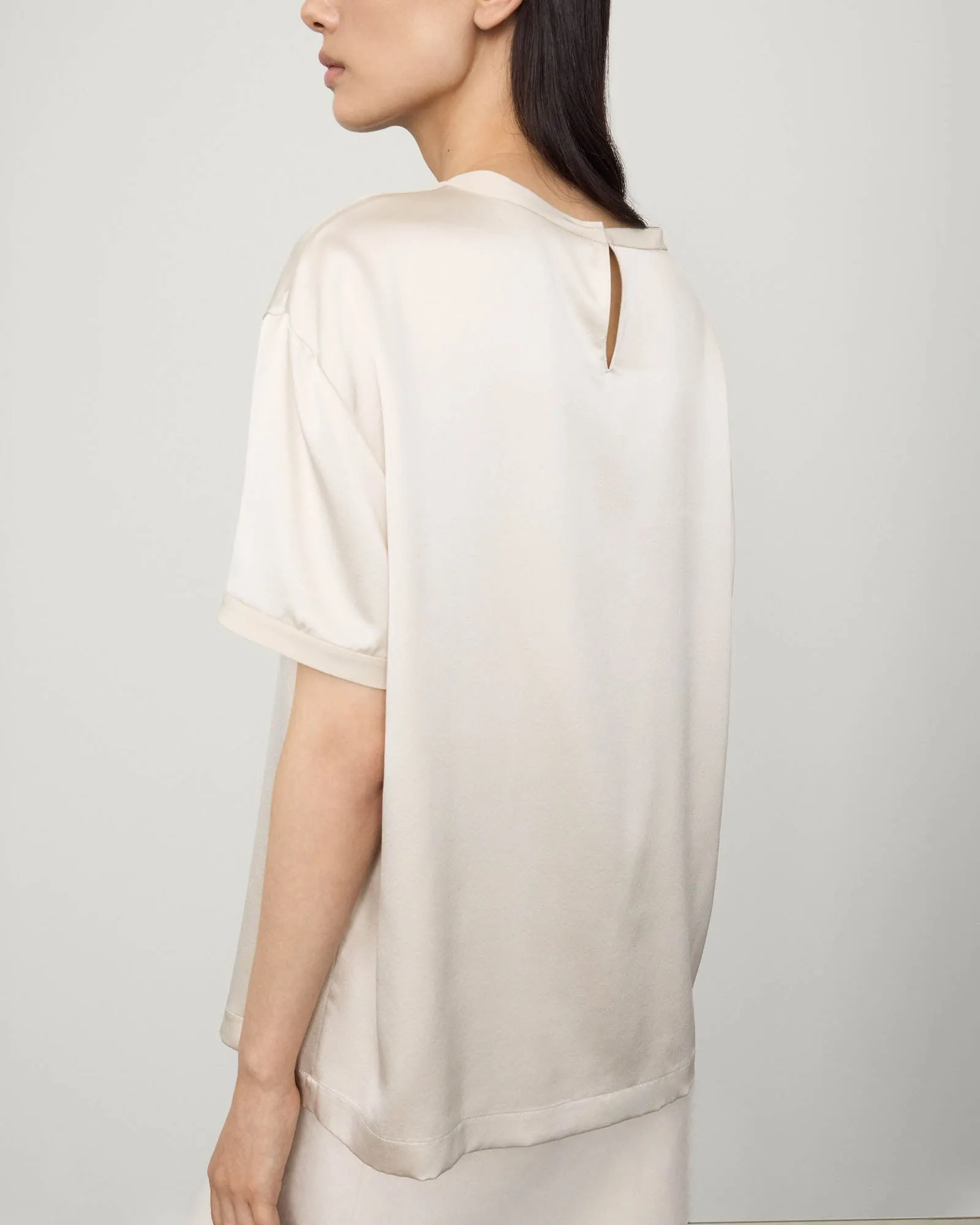 Round Neck T-Shirt sold by TNT Fashion product image thumbnail 3