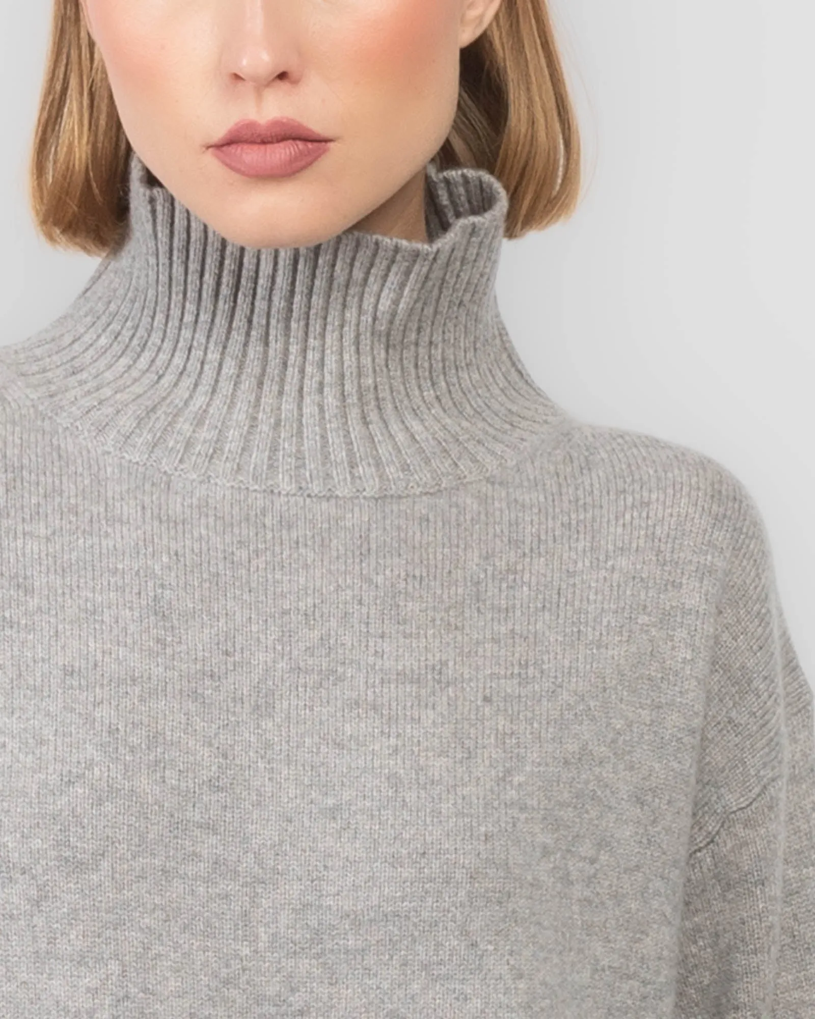 Standneck sold by TNT Fashion product image thumbnail 5