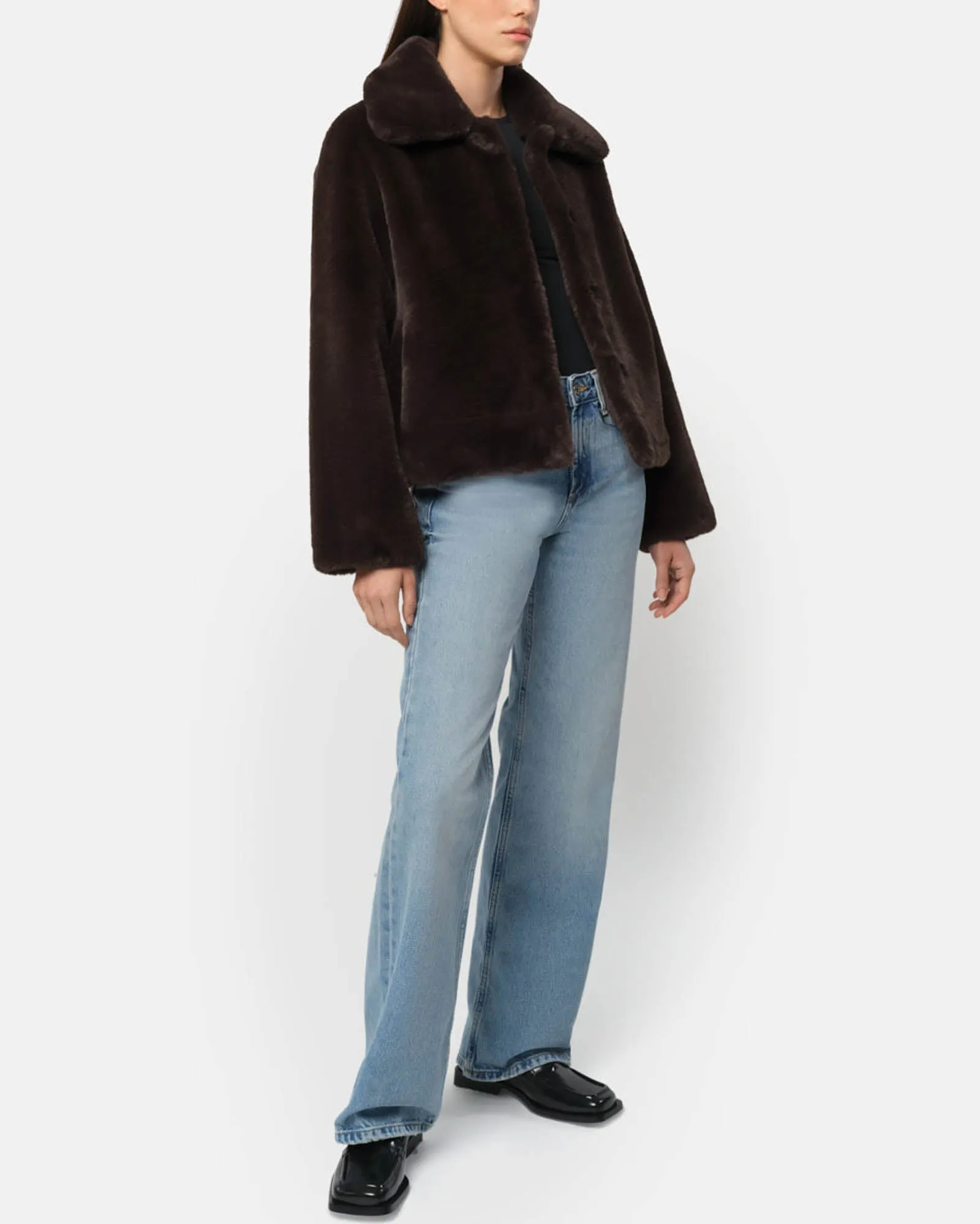 Elis Short Coat sold by TNT Fashion product image thumbnail 4