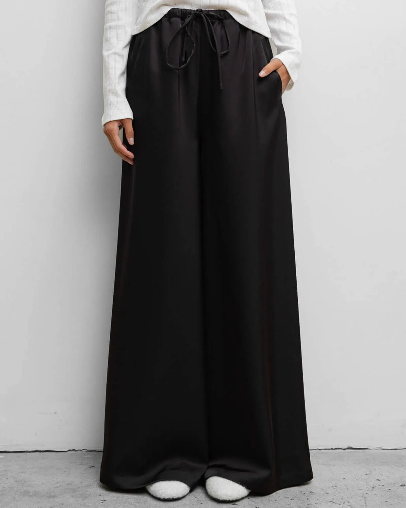 Barb Baggy Pants sold by TNT Fashion