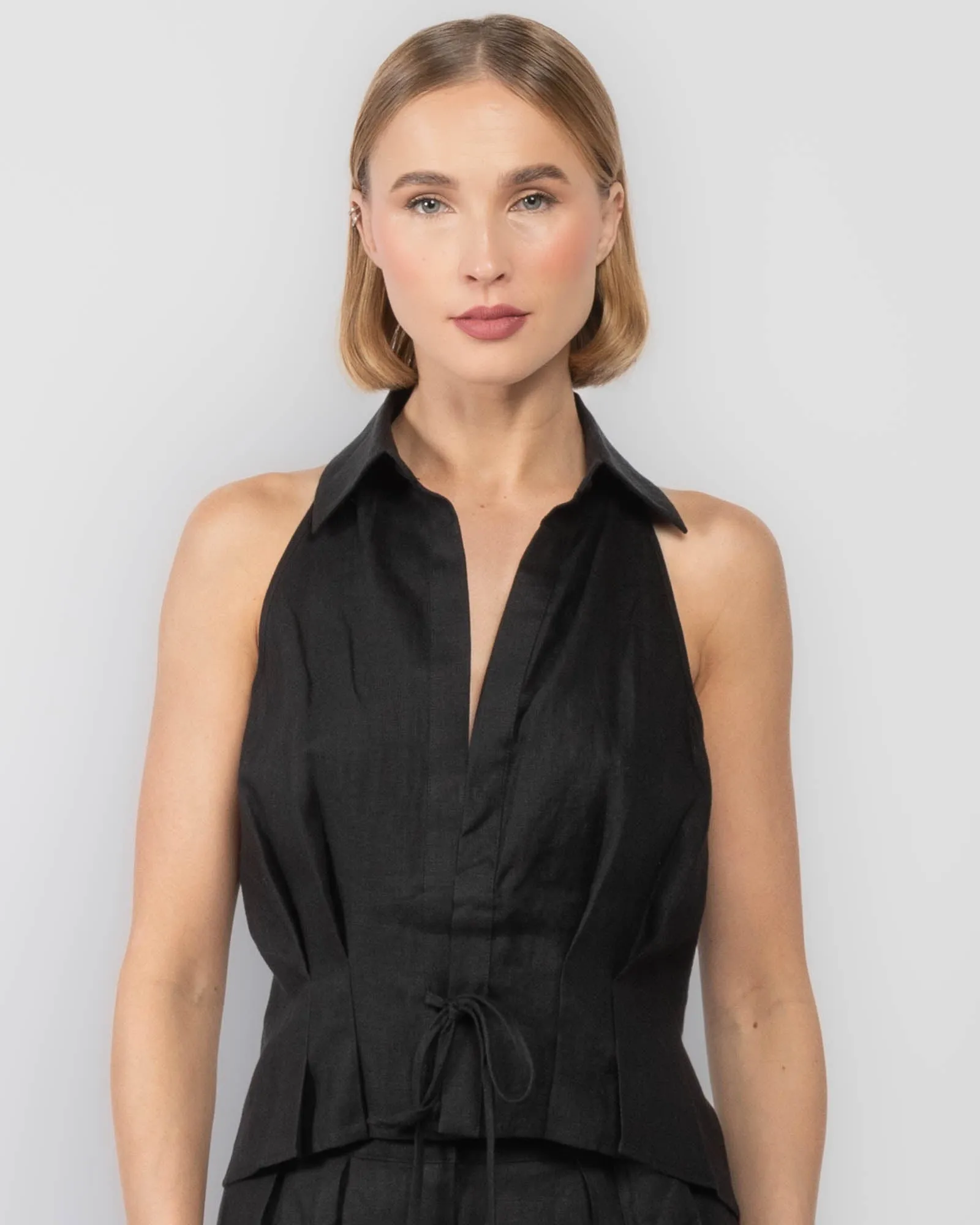 Sloan Linen Vest sold by TNT Fashion