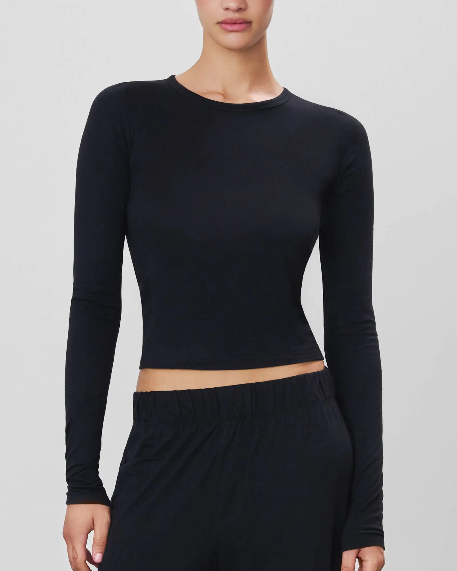 Crewneck Long Sleeve sold by TNT Fashion