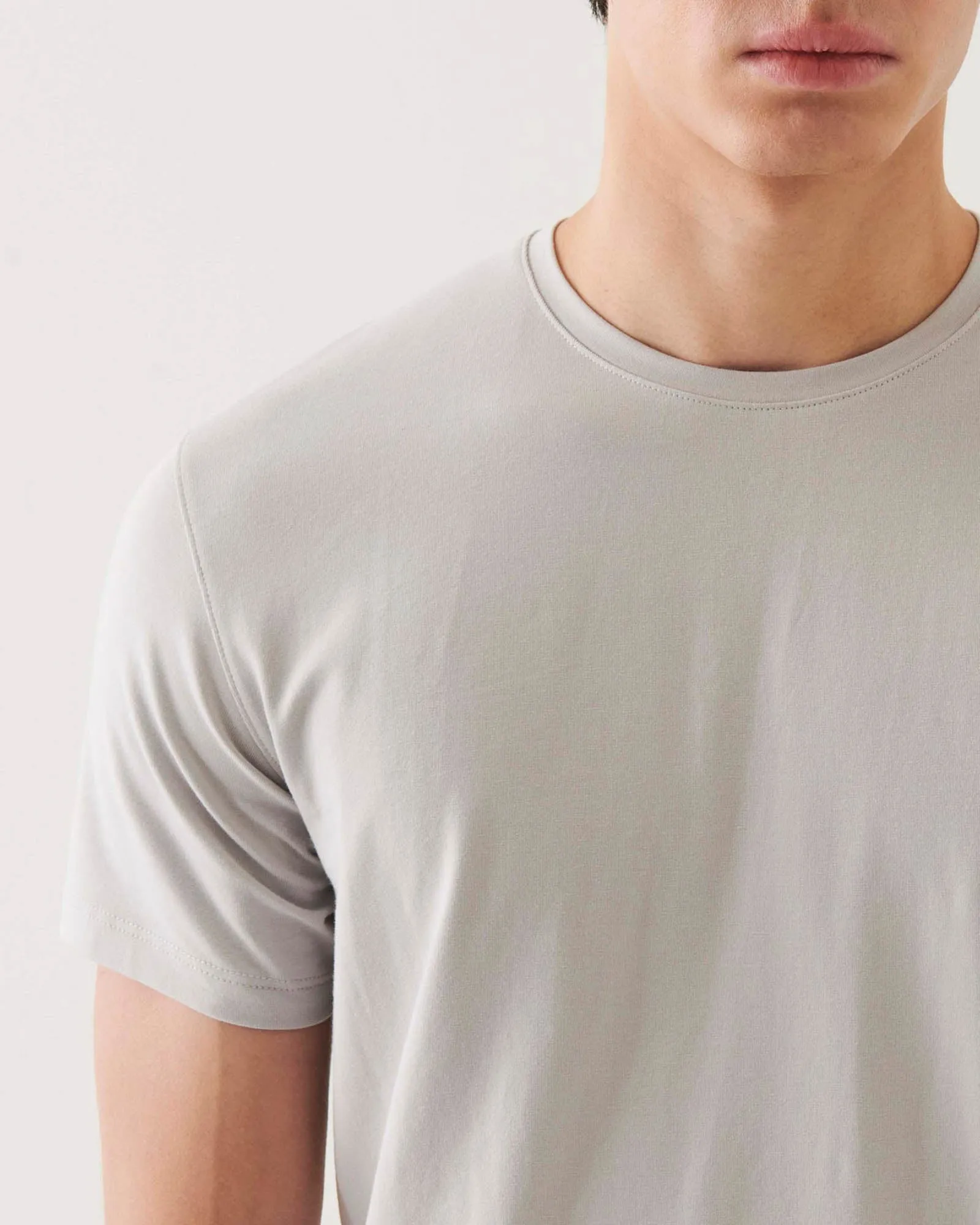 Short Sleeve Stretch Crew Tee sold by TNT Fashion product image thumbnail 4