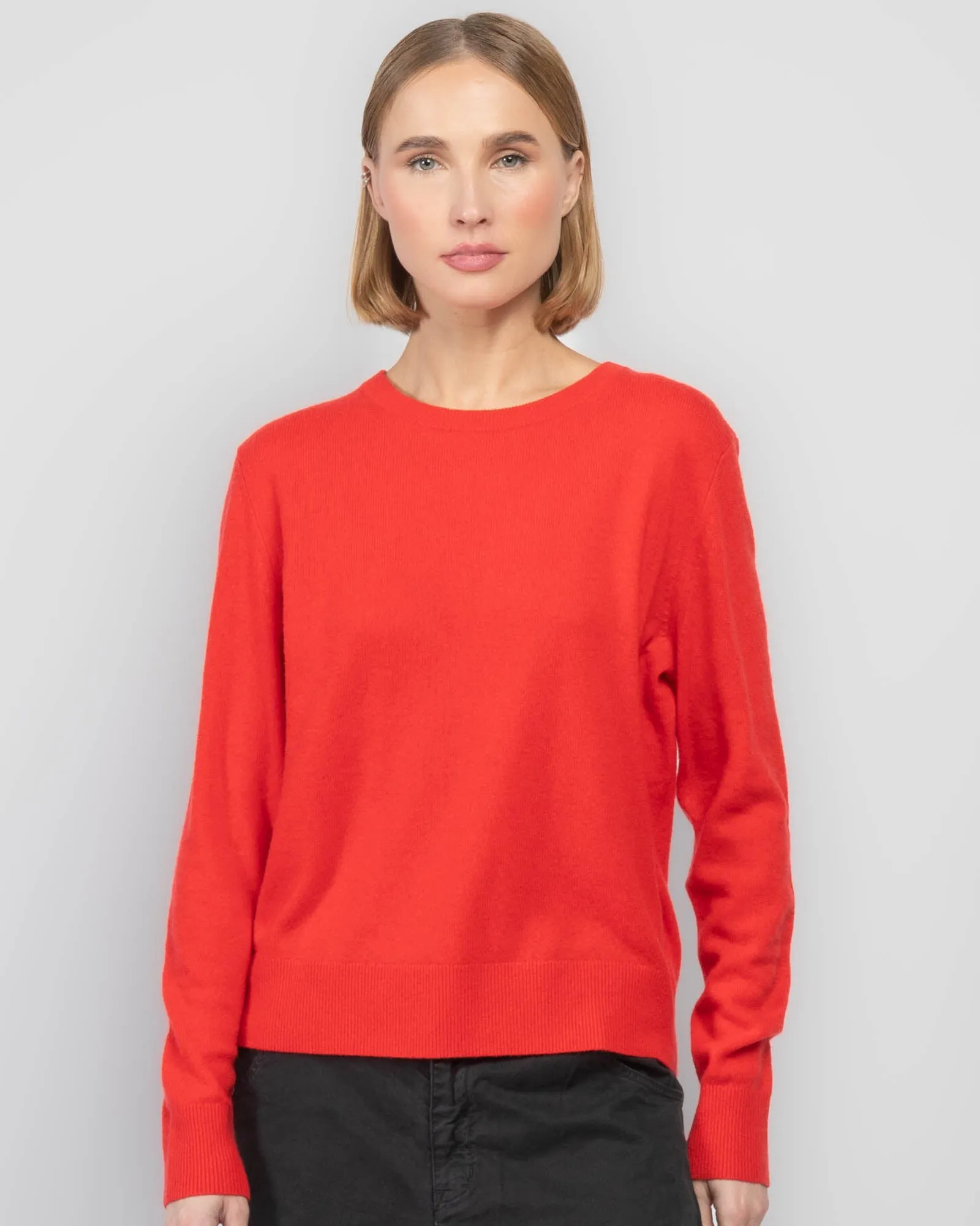 Cashmere Crewneck sold by TNT Fashion