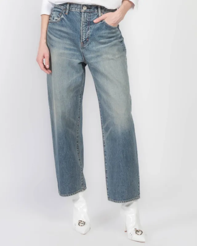 Easton Round Pants sold by TNT Fashion