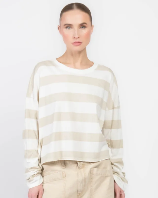 Cropped Long Sleeve sold by TNT Fashion