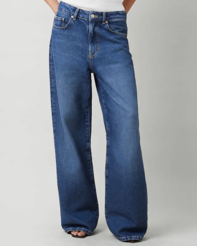 Belem Jeans sold by TNT Fashion