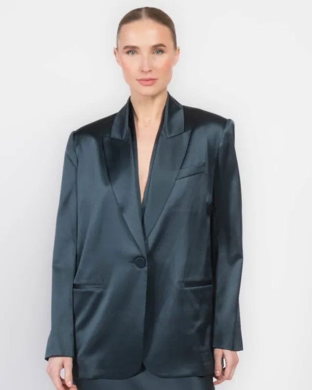 Oversized Silk Blazer sold by TNT Fashion