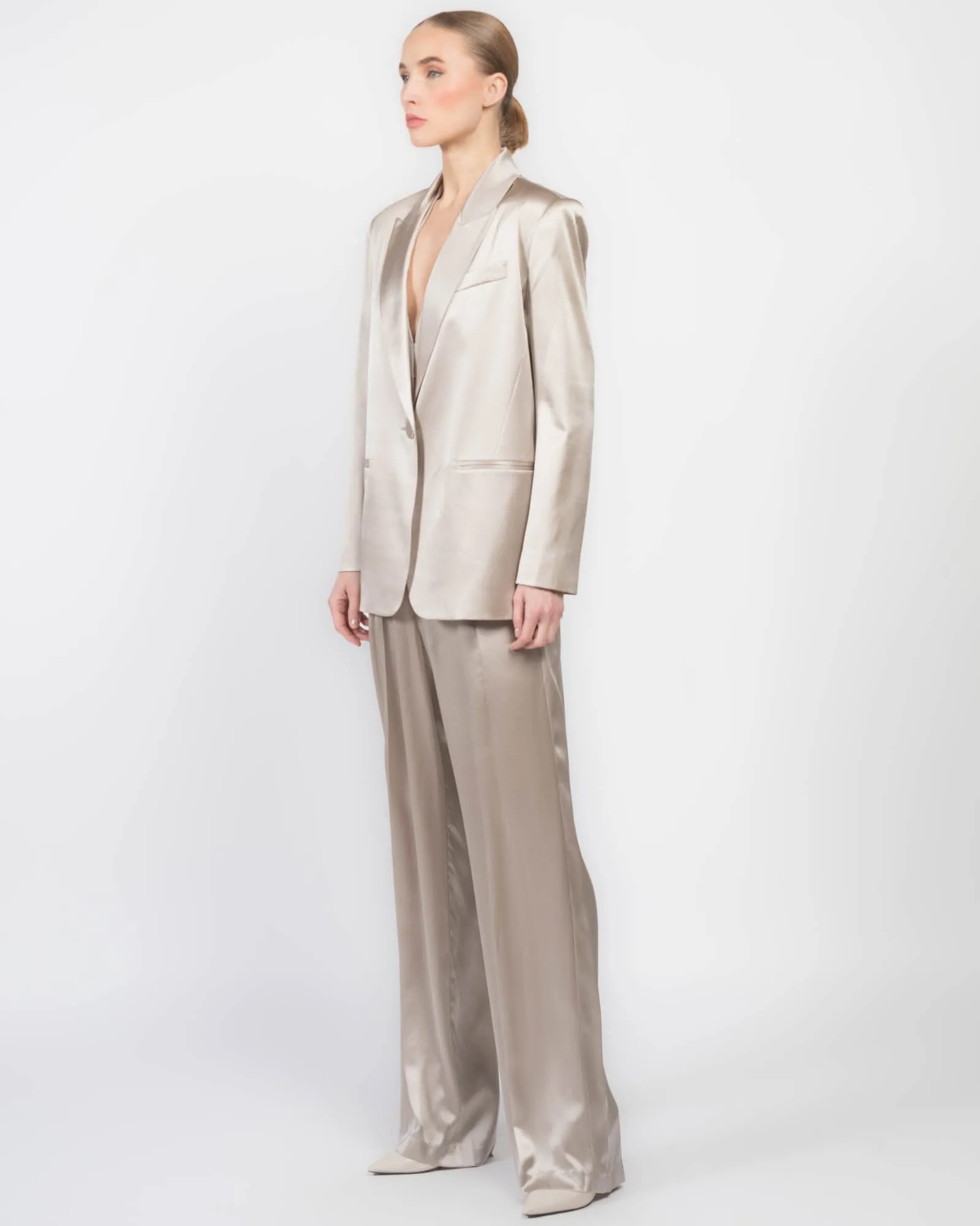 Oversized Silk Blazer sold by TNT Fashion product image thumbnail 4