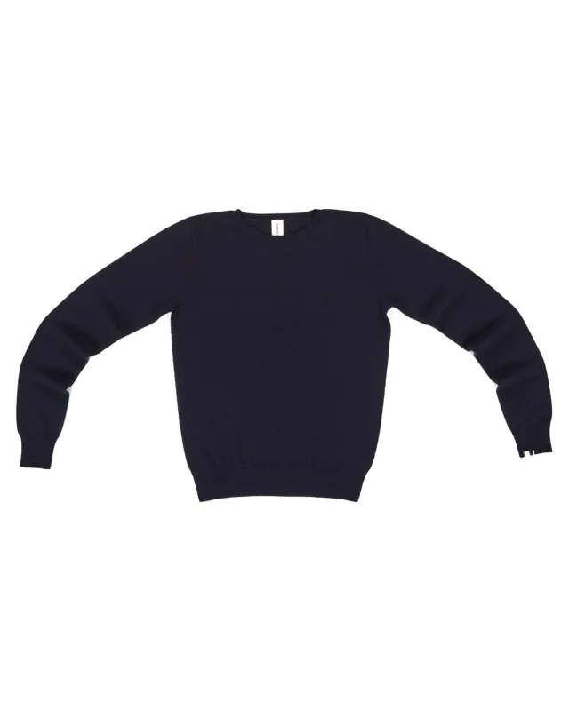 Misses Top sold by TNT Fashion