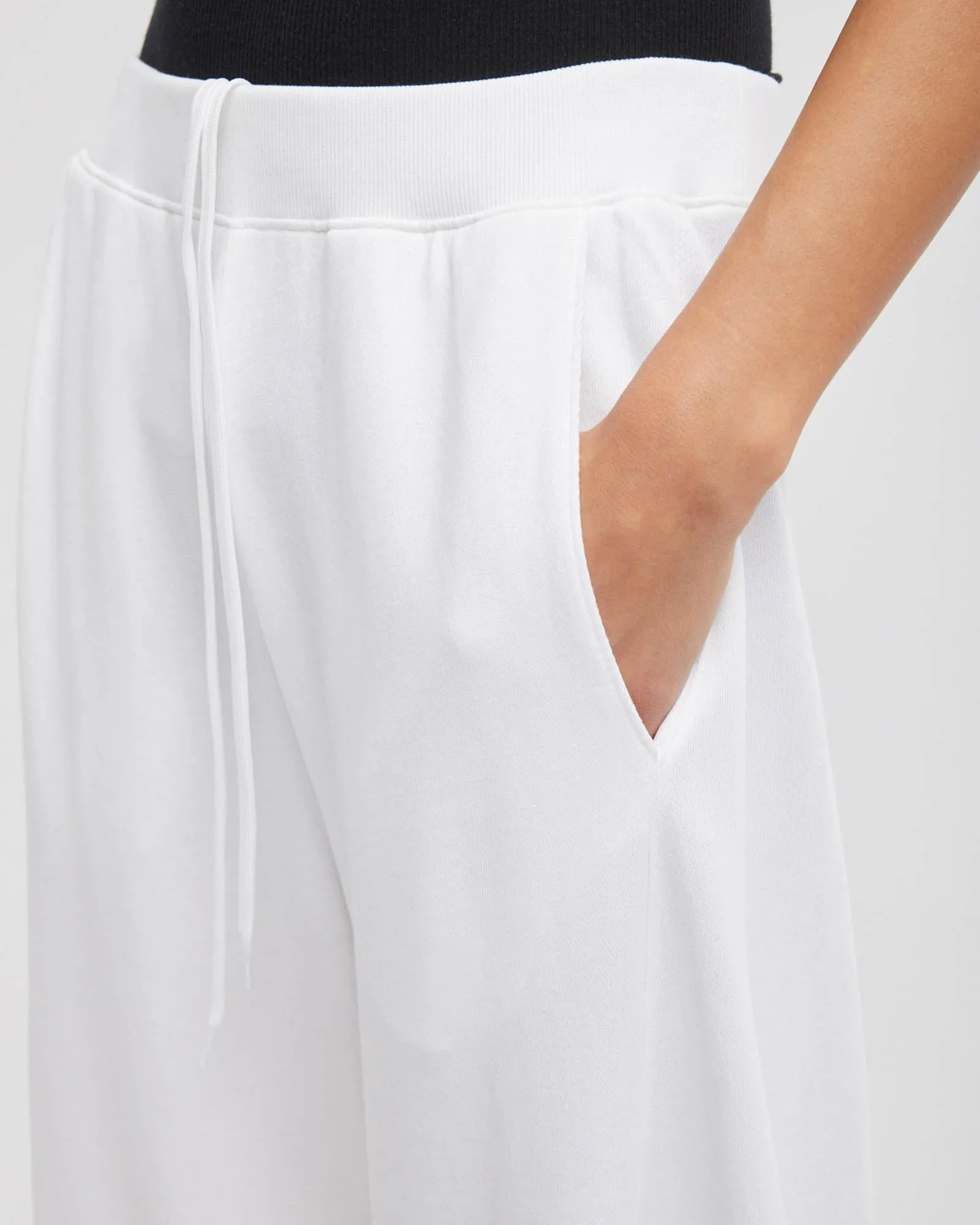 Sweatshirt Winslow Pants sold by TNT Fashion product image thumbnail 4