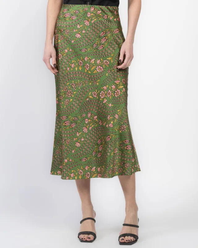 Clover Skirt sold by TNT Fashion