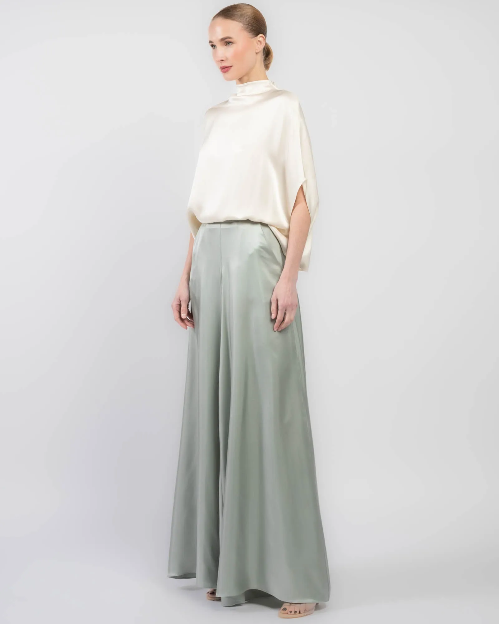 Silk Twill Wide Leg Pants sold by TNT Fashion product image thumbnail 4