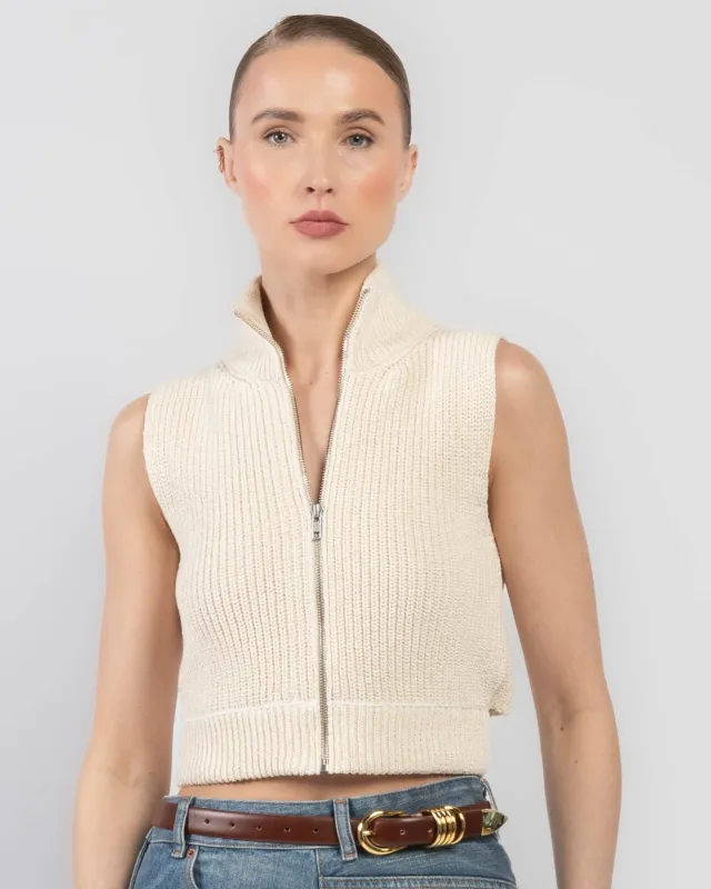 Gilet sold by TNT Fashion