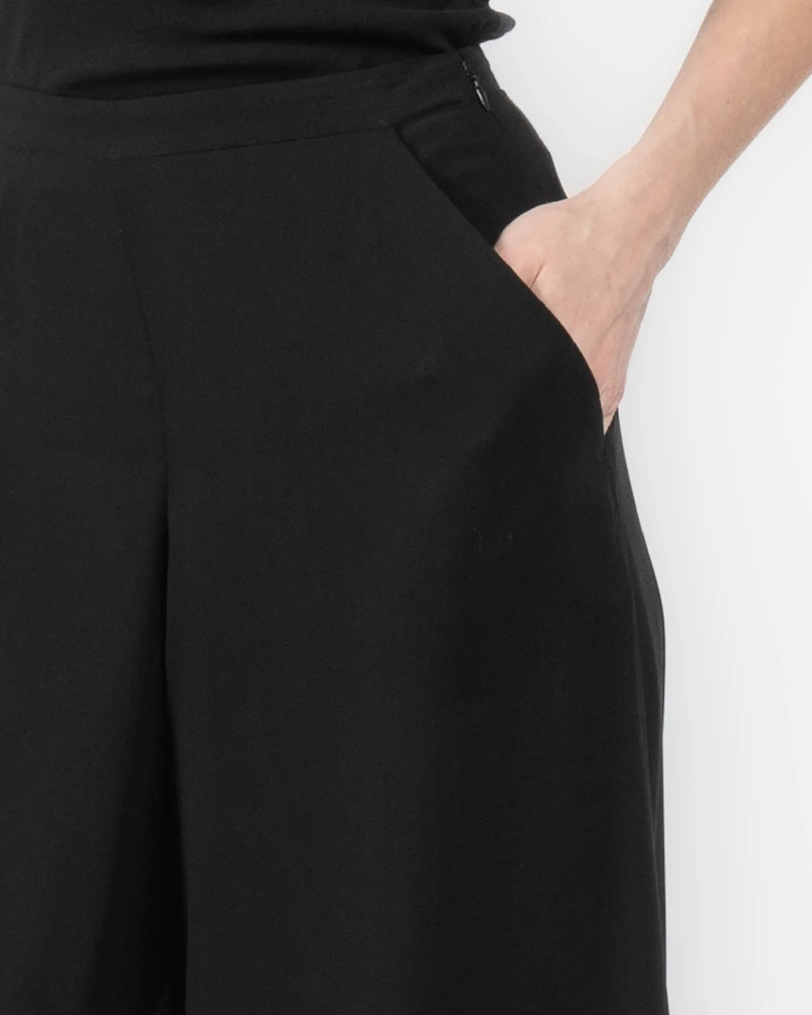 Georgette Wide Leg Pant sold by TNT Fashion product image thumbnail 5