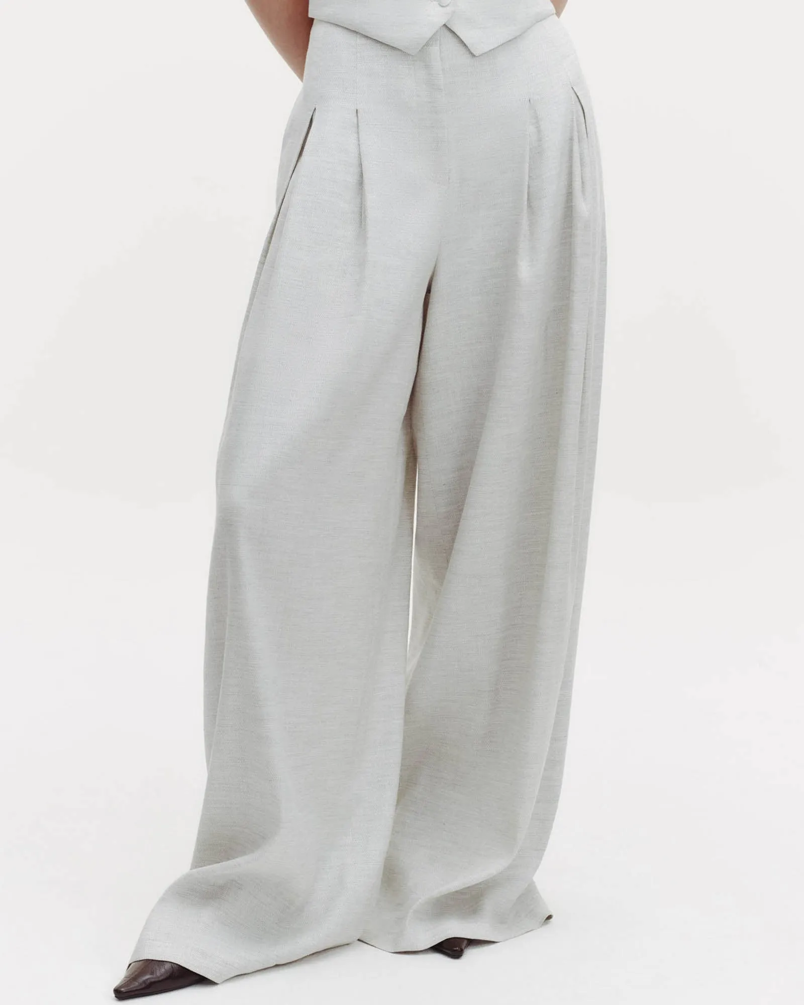 Drew Pants sold by TNT Fashion