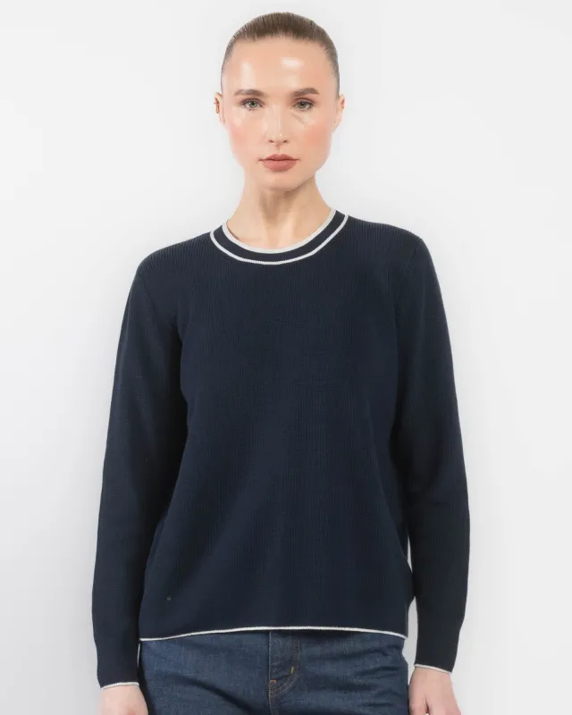 Crewneck sold by TNT Fashion