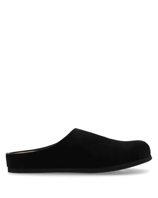 Clog sold by TNT Fashion