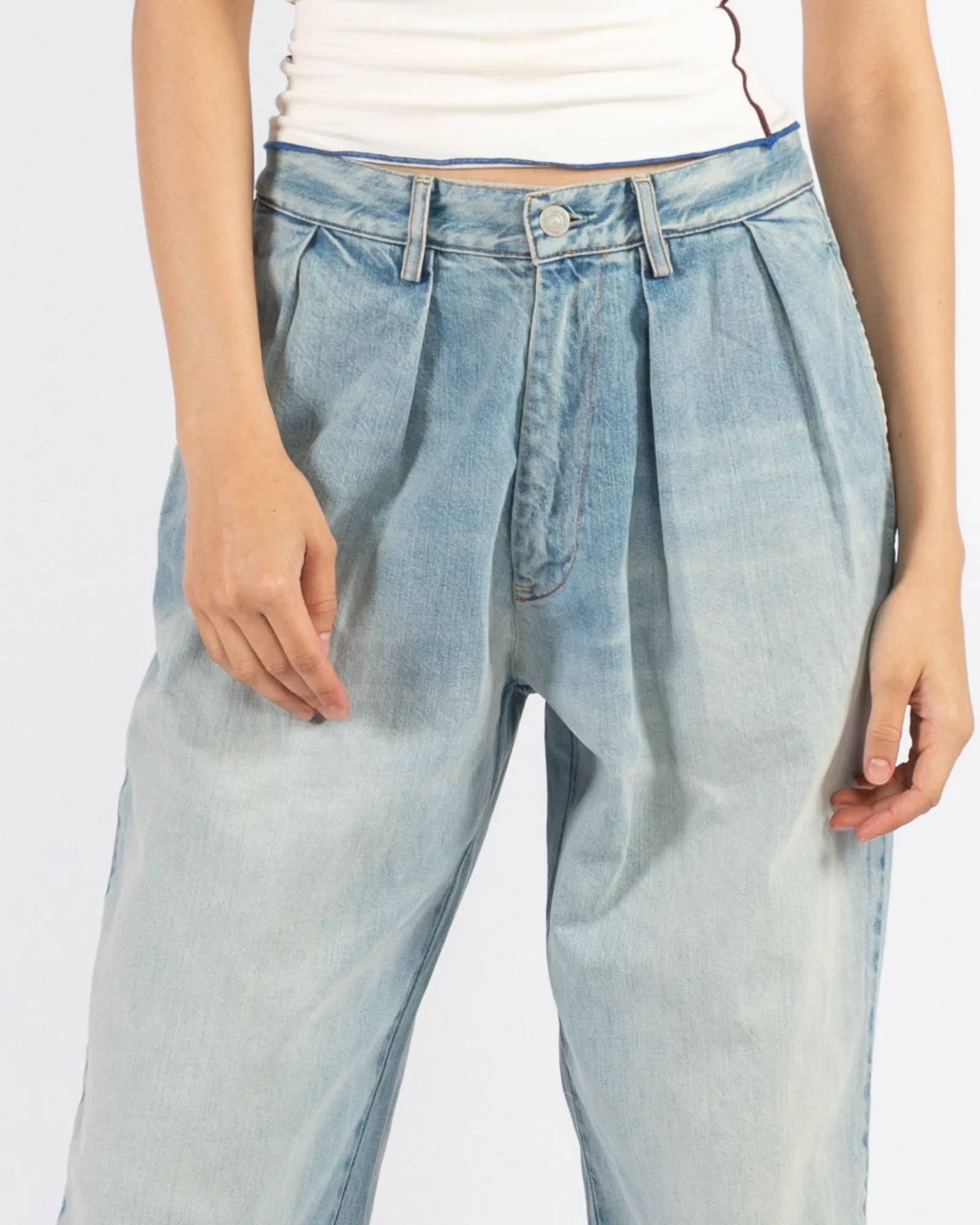 Blair Pleated Jeans sold by TNT Fashion product image thumbnail 5