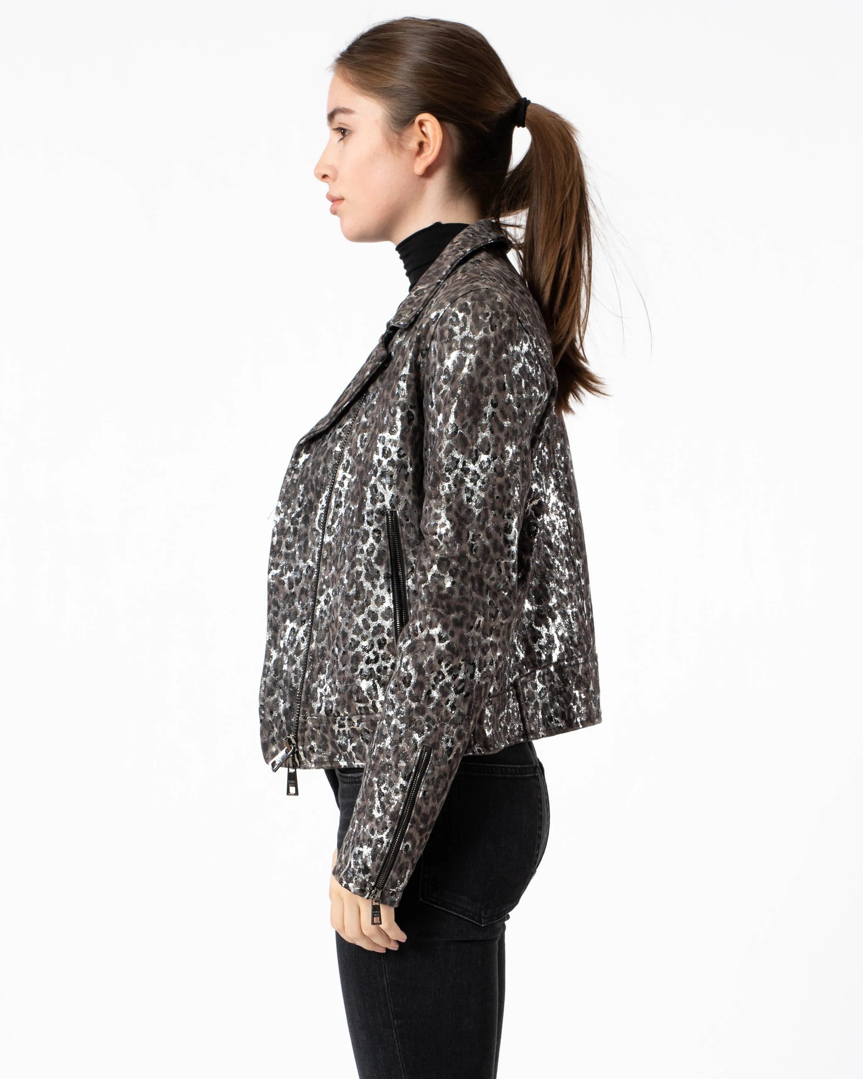 Jacket sold by TNT Fashion product image thumbnail 4