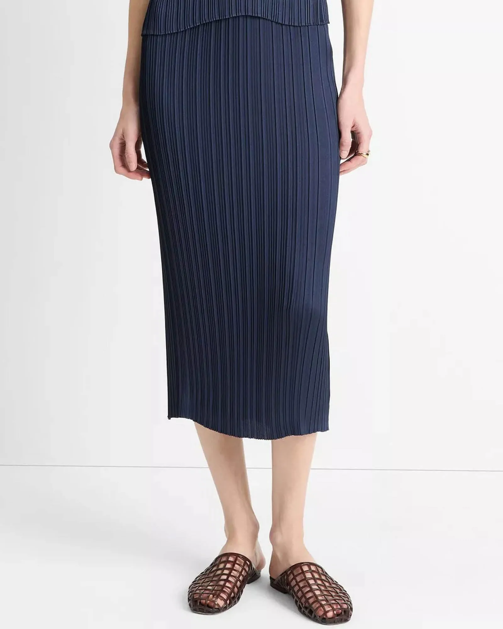 Pleat Straight Skirt sold by TNT Fashion