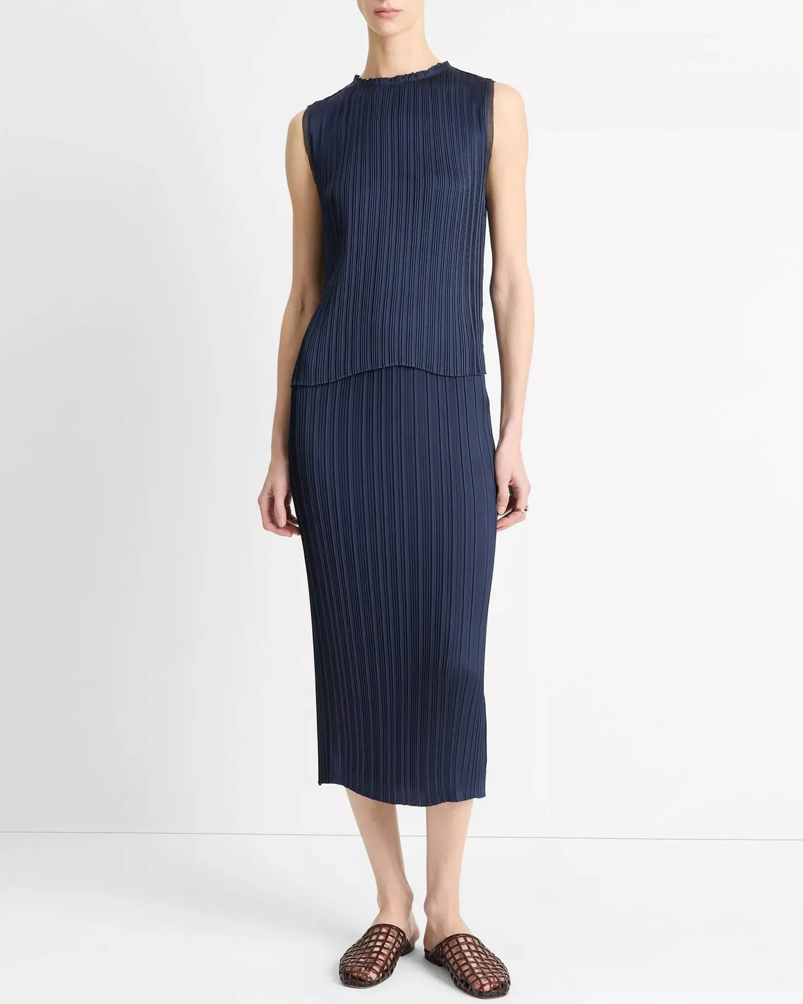 Pleat Straight Skirt sold by TNT Fashion product image thumbnail 2