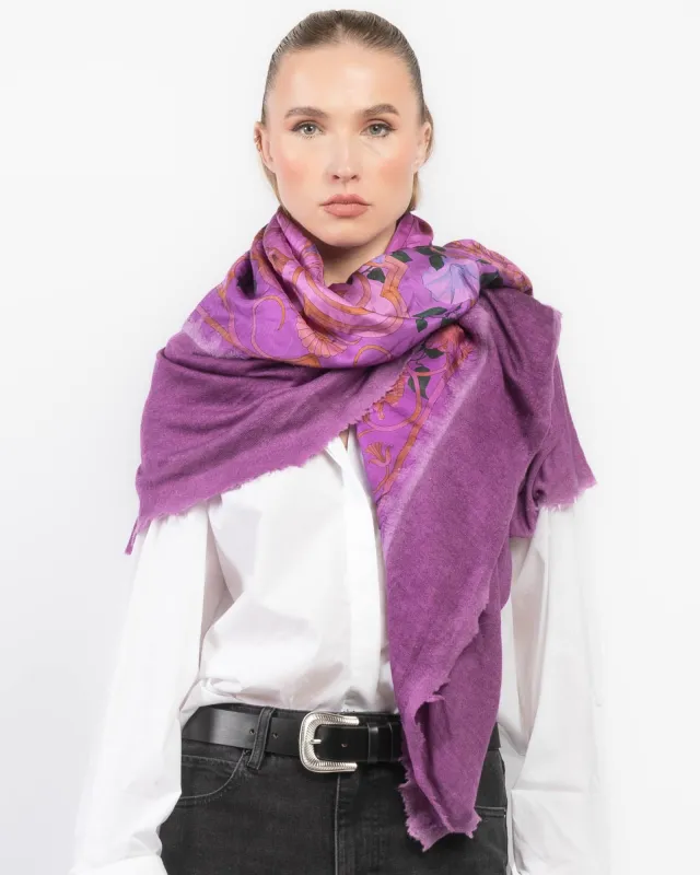 Scarf sold by TNT Fashion
