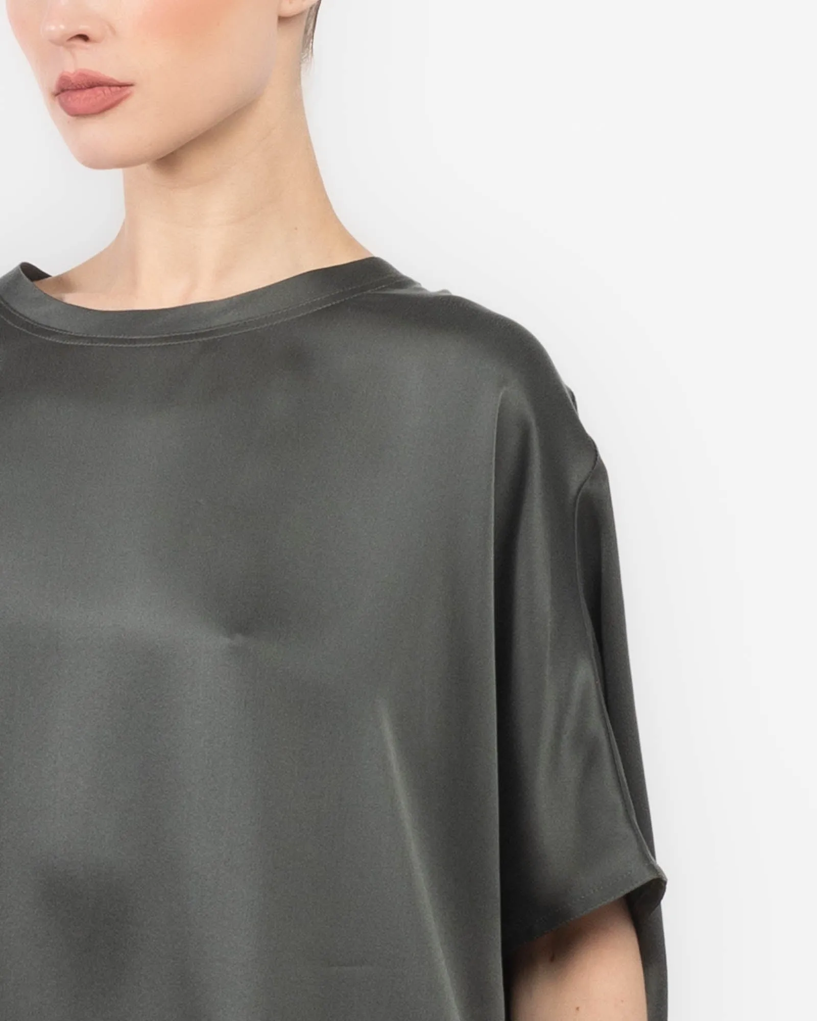 Easy T-Shirt sold by TNT Fashion product image thumbnail 5