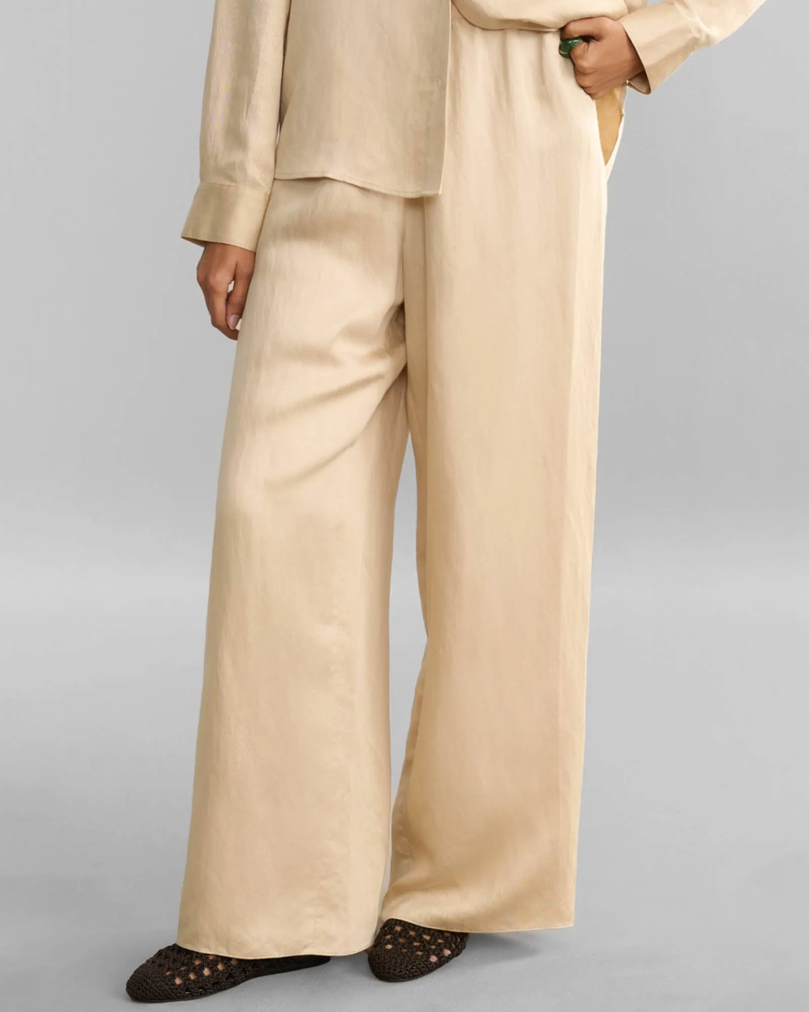 Summer Demi Pants sold by TNT Fashion