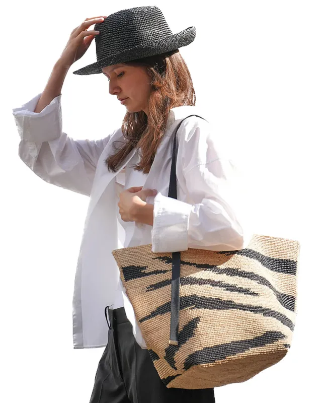 Great Zebra Bag sold by TNT Fashion