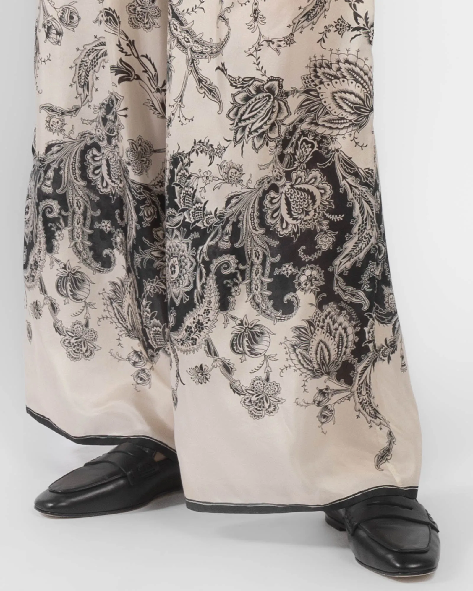 Rhiannon Relaxed Pants sold by TNT Fashion product image thumbnail 5