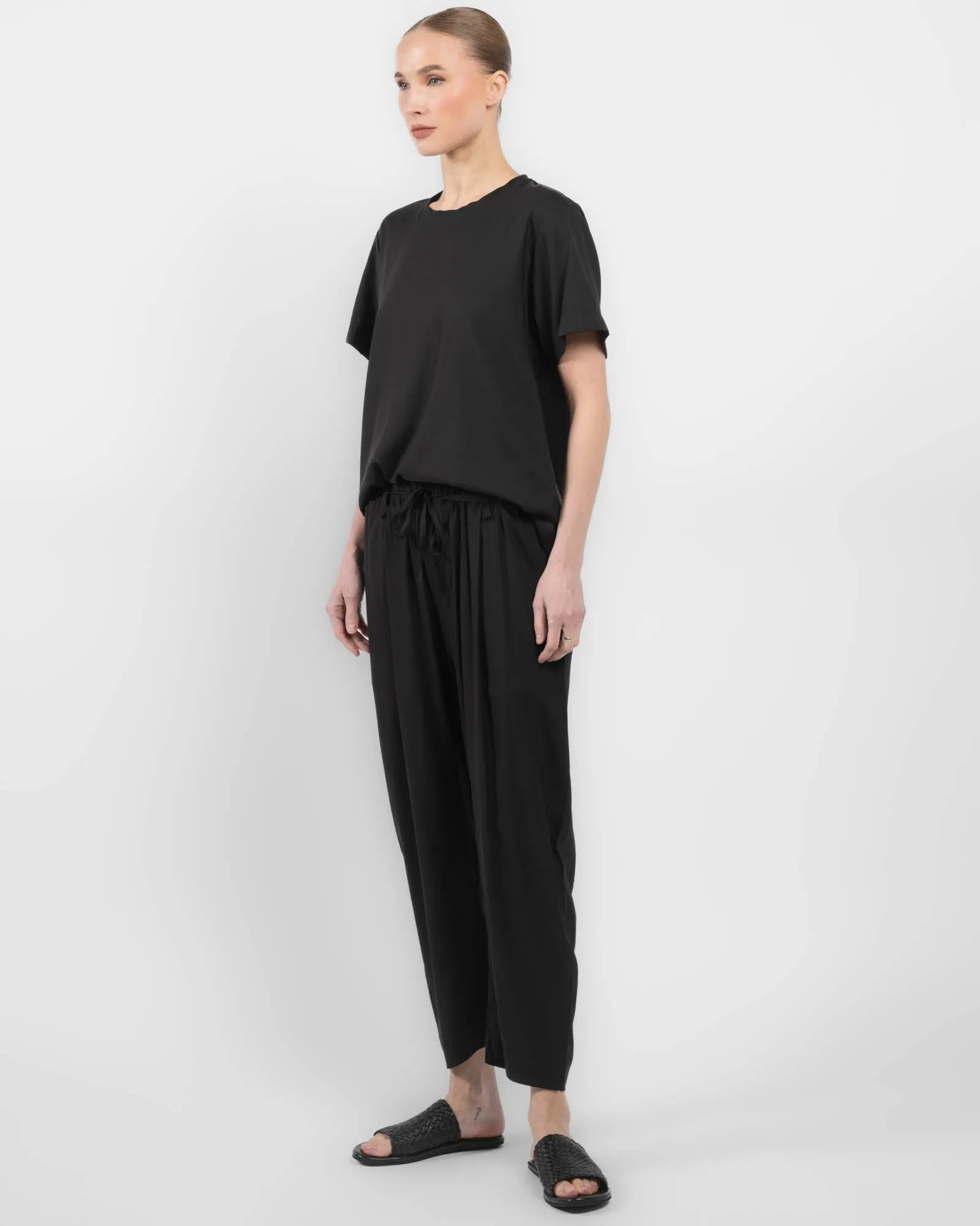Cropped Pants sold by TNT Fashion product image thumbnail 4