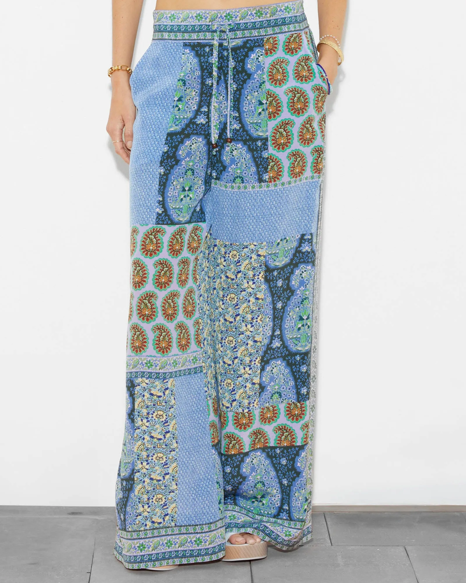 Onda Silk Pants sold by TNT Fashion