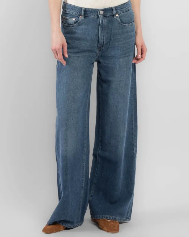 Hepburn Jeans sold by TNT Fashion