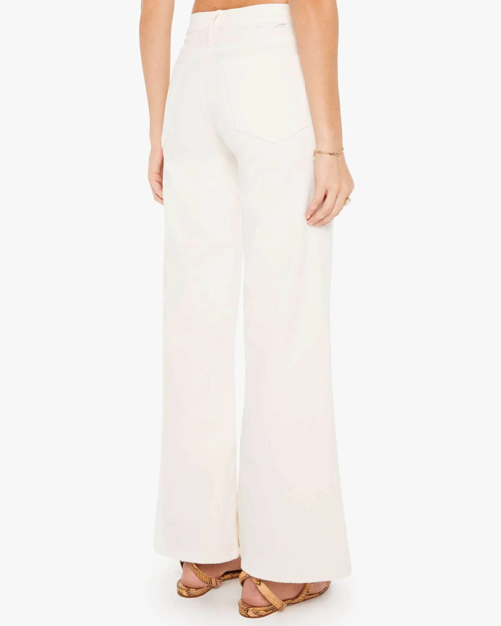 Twister Skimp Jeans sold by TNT Fashion product image thumbnail 3