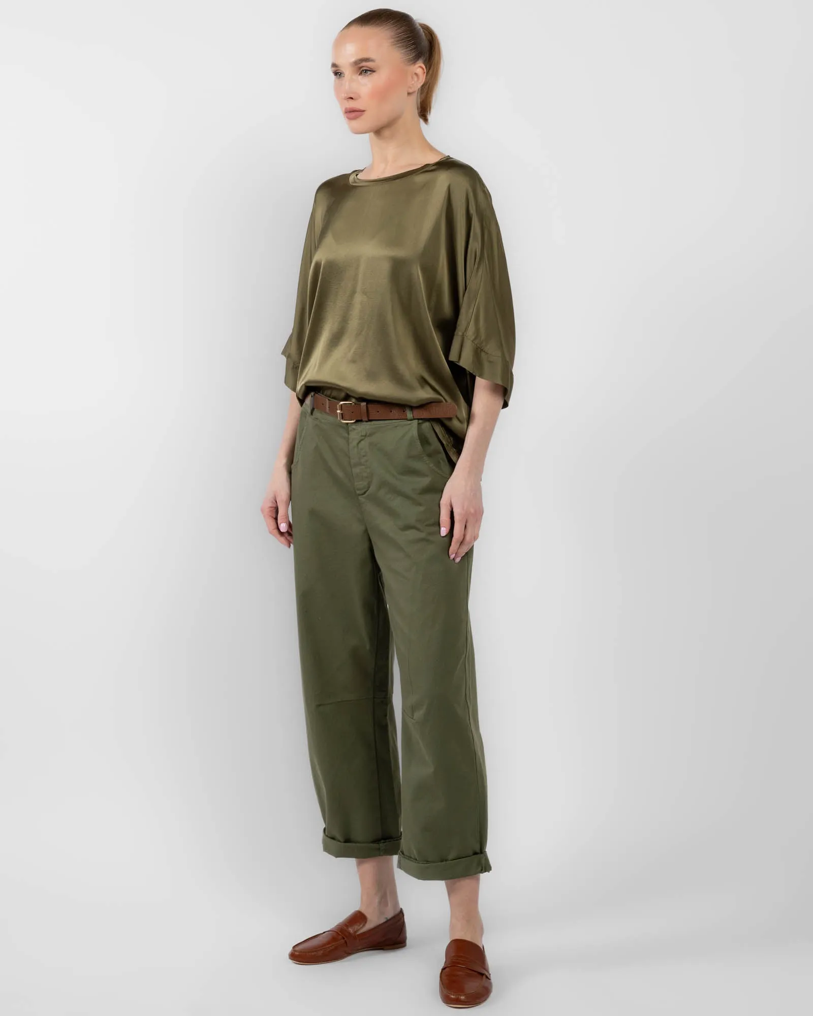 3/4 Pants sold by TNT Fashion product image thumbnail 4