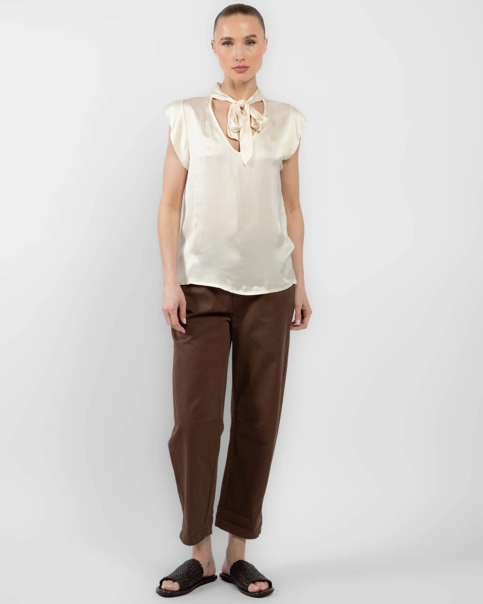 3/4 Pants sold by TNT Fashion product image thumbnail 2