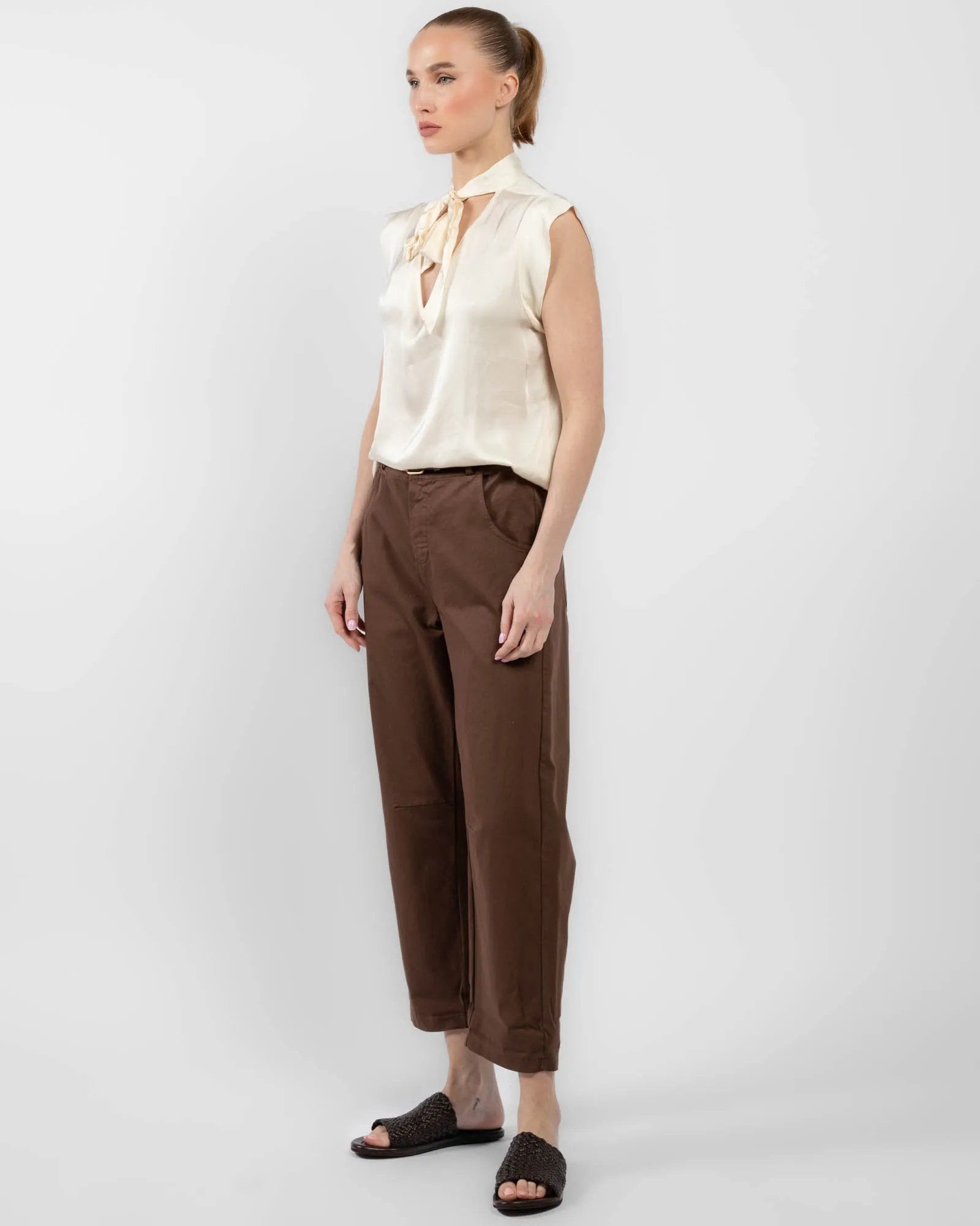 3/4 Pants sold by TNT Fashion product image thumbnail 4