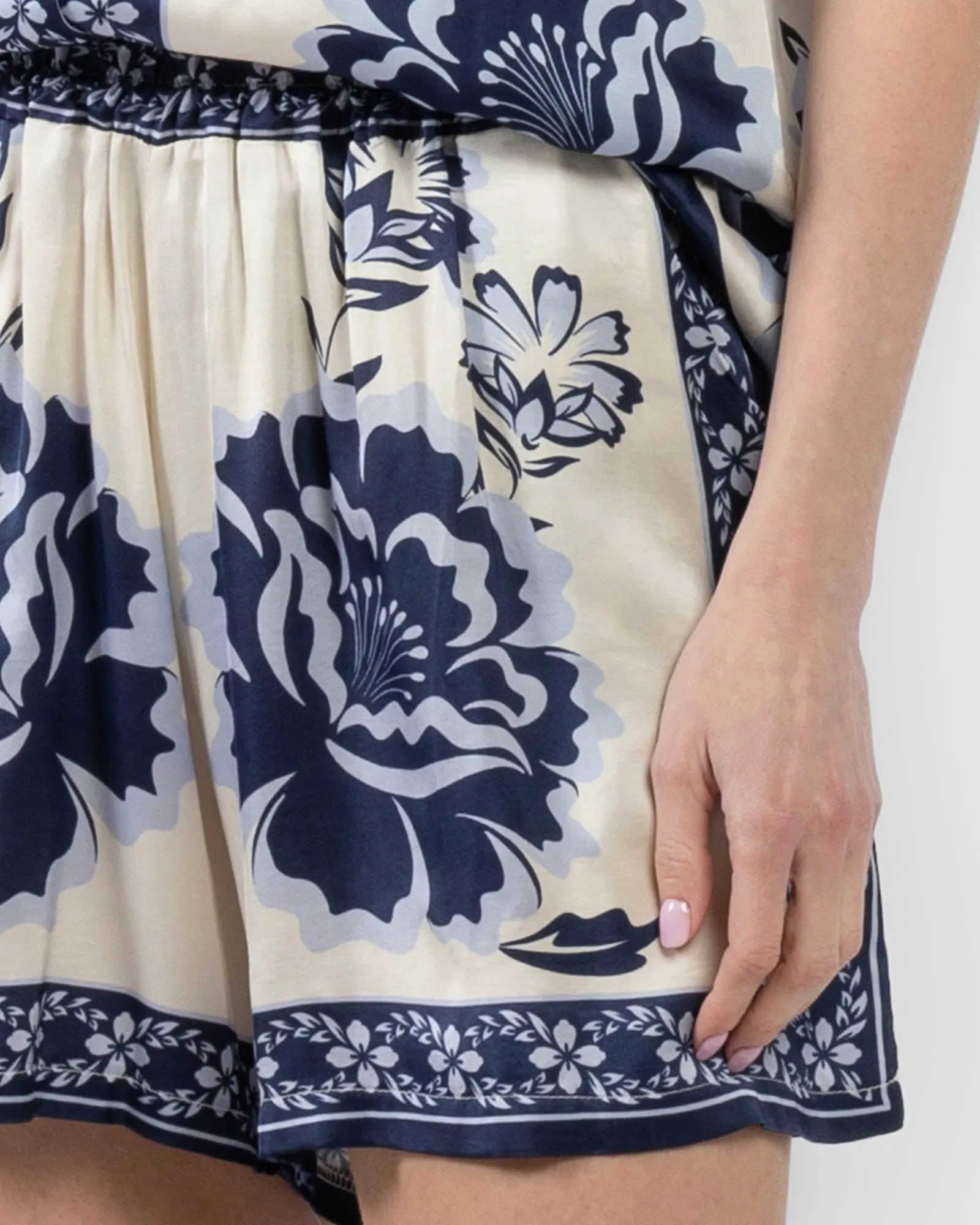 Print Shorts sold by TNT Fashion product image thumbnail 5