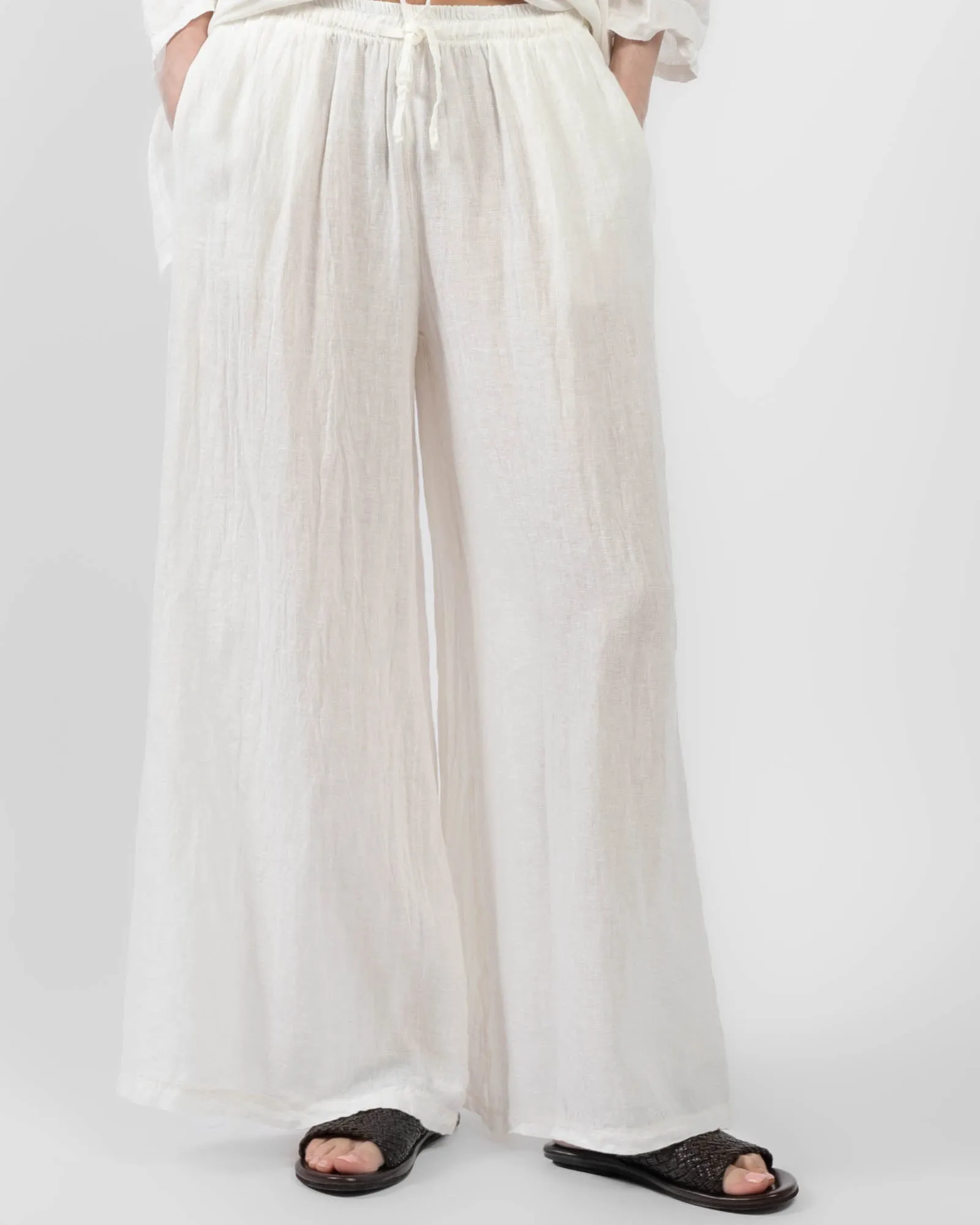 Pants sold by TNT Fashion