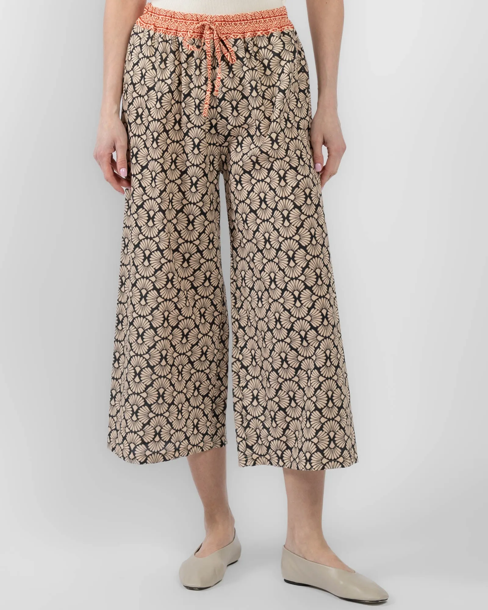 Print Pantas sold by TNT Fashion